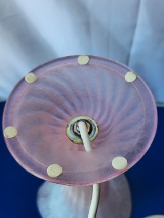 Lampada in vetro satinato rosa