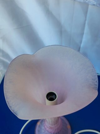 Lampada in vetro satinato rosa