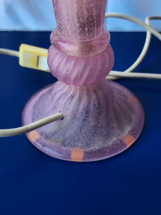 Lampada in vetro satinato rosa