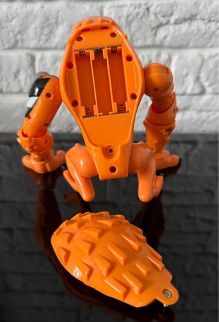 Ben 10 Figura Alien Widmutt