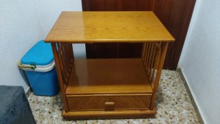 Mesa auxiliar madera con cajón
