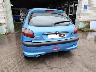 Peugeot 230326 faro izq 085501120l 206 2.0 hdi mt