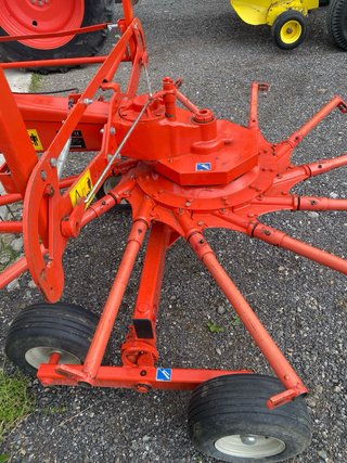 Rastrillo Kuhn GA 4321 GM