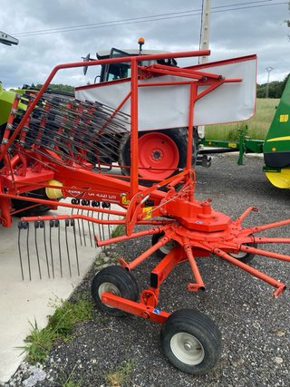 Rastrillo Kuhn GA 4321 GM