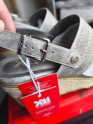 Sandalias Xti gris Talla 41