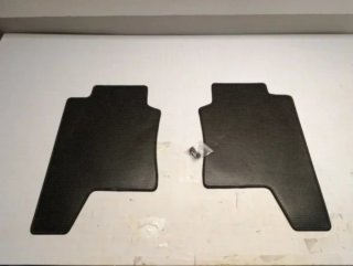 + Mitsubishi Montero V20 Largo Alfombrillas Goma