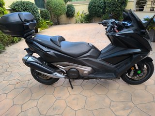 KYMCO AK 550 (nov2019). 35000km