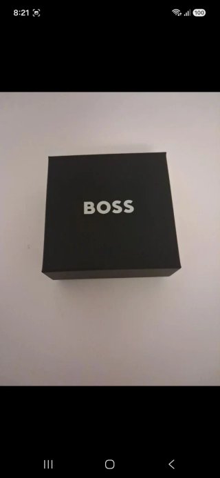 Pulsera Boss Hombre Cuero Negro y Plata