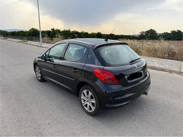 Peugeot 207 2007