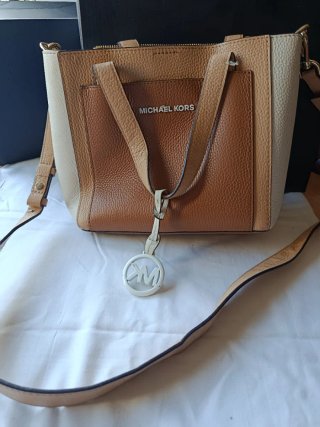 Bolso Michael Kors Beige y Marrón