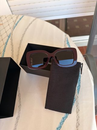 Gafas de Sol Chanel Negras