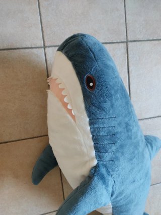 Tauró de peluix gran Ikea