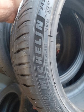 2 245/35R18 92Y MICHELÍN