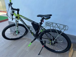 Orbea Dakar 26” con componentes nuevos. Talla M.