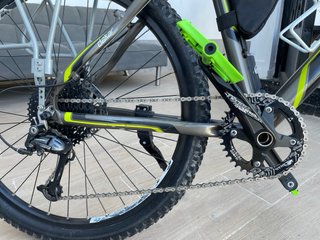 Orbea Dakar 26” con componentes nuevos. Talla M.