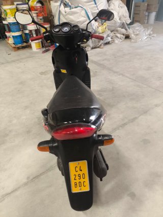 Suzuki Katana 49cc Scooter Negra