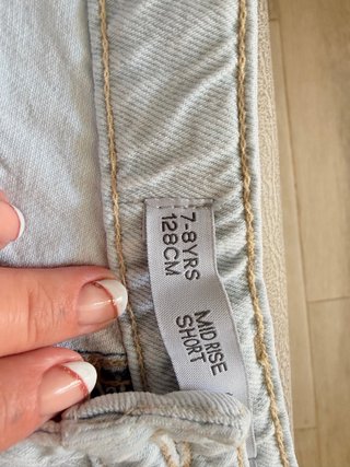 Shorts vaqueros niña con pedrería
