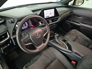 Lexus UX 2.0 250h Business City