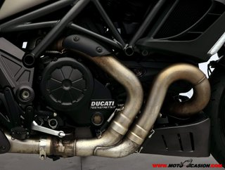 DUCATI DIAVEL STRADA