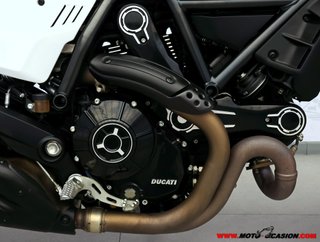 DUCATI SCRAMBLER URBAN MOTARD -A2-