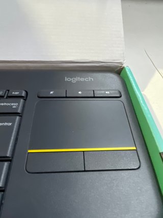 Tastiera wireless Logitech K400 Plus con touchpad