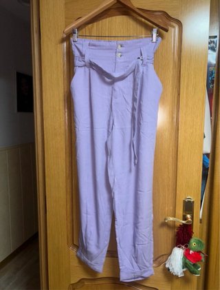 Pantalones Lila Bershka Talla 42