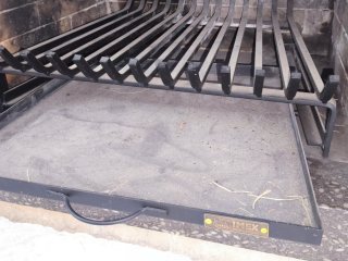 Parrilla chimenea IMEX metal negra