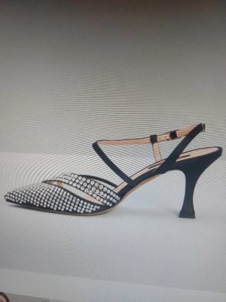 Scarpe eleganti con strass