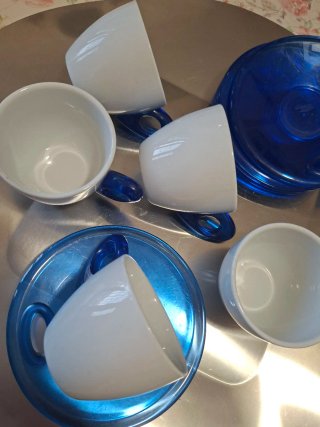 Set 5 tazzine caffè con piattini blu