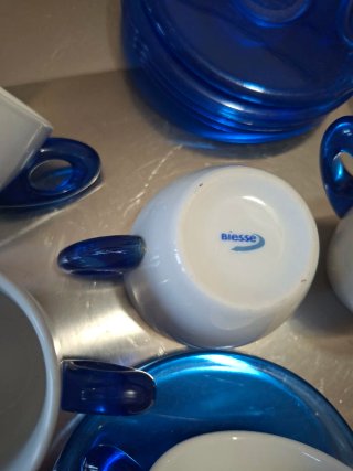 Set 5 tazzine caffè con piattini blu