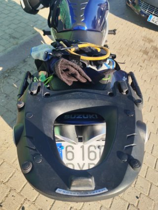 Baúl Givi para moto