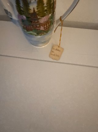 Tetera antigua decorada