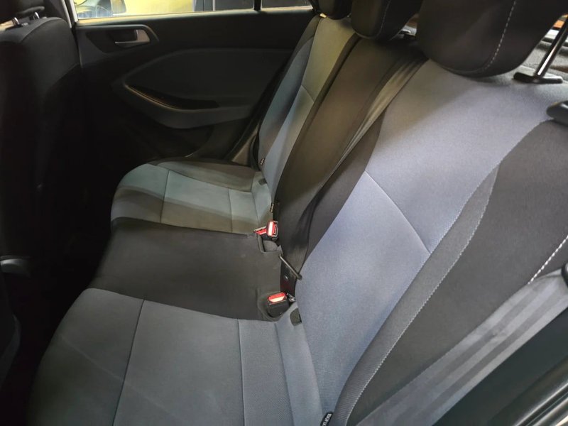 Hyundai i20 1.2 Essence 2017, foto 16