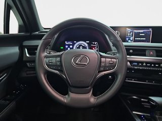 Lexus UX 2.0 250h Style