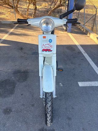 Vespino NL Blanca