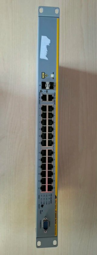 Switch Allied Telesis AT-8000S