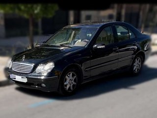 MERCEDES clase c