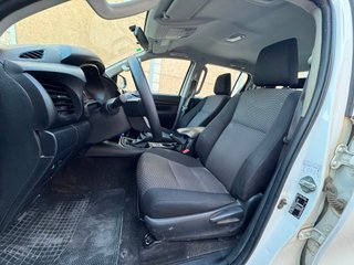 TOYOTA HILUX CABINA DOBLE ** 5 PLAZAS** **AÑO:2020
