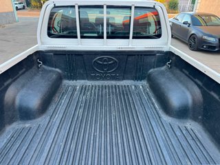 TOYOTA HILUX CABINA DOBLE ** 5 PLAZAS** **AÑO:2020