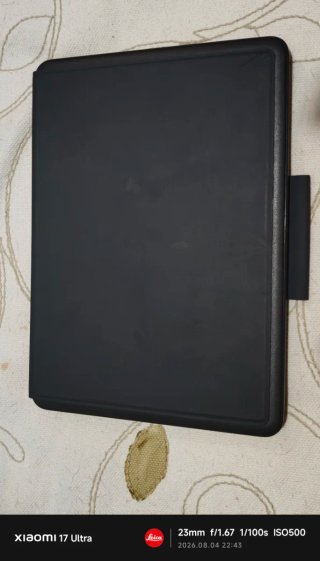 Tablet iPad Negro con Teclado