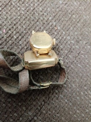 Reloj Batex chica dorado y marrón