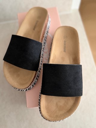 Sandalias cuña mujer negras