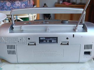 Radio Cassette Sanyo M-7025F Plata y Azul