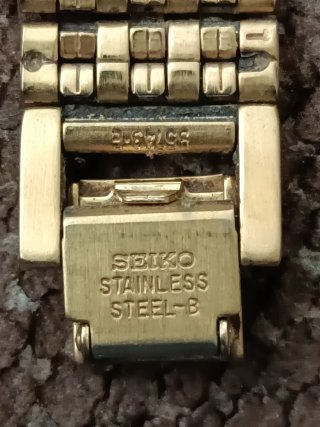 Reloj Seiko Dorado Mujer