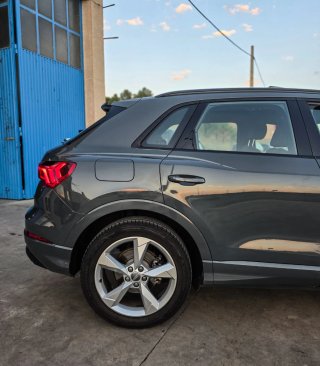 Audi Q3 35TFSi S-tronic Black Line