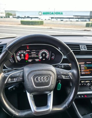 Audi Q3 35TFSi S-tronic Black Line