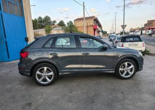 Audi Q3 35TFSi S-tronic Black Line