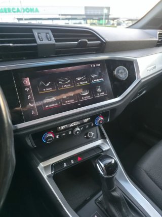 Audi Q3 35TFSi S-tronic Black Line
