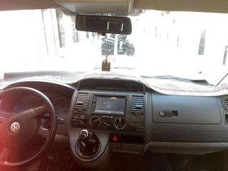 VOLKSWAGEN caravelle