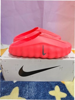 Nike Mind 001 Rojo Solar Talla 38.5